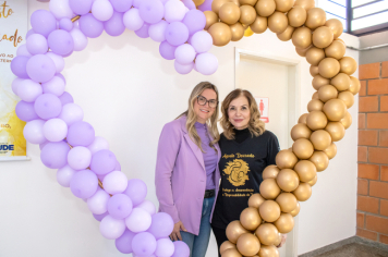 Foto - Agosto Lilás e Dourado
