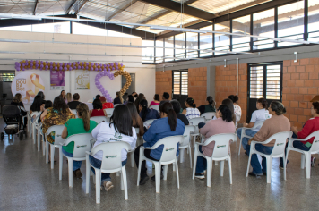 Foto - Agosto Lilás e Dourado