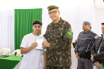 Foto - Solenidade de Compromisso à Bandeira dos Dispensados do Serviço Militar