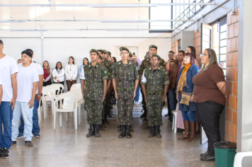 Foto - Solenidade de Compromisso à Bandeira dos Dispensados do Serviço Militar