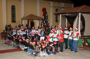 Foto - Natal Iluminado Santa Terezinha 2025