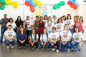Foto - Palestra Abril Azul