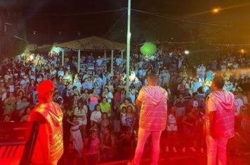 Foto - Show em Comemoração ao 68º  Aniversário de Lupércio e Virada do Ano em Santa Terezinha