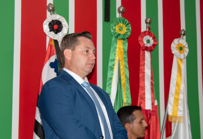 Cleber Menegucci é empossado para segundo mandato como prefeito de Lupércio e Santa Terezinha
